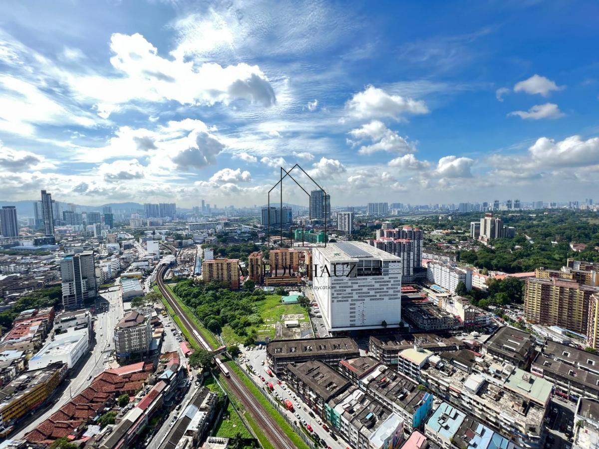 Lucentia Residences Bbcc At Lalaport Kuala Lumpur By Veedu Hauz Exterior photo